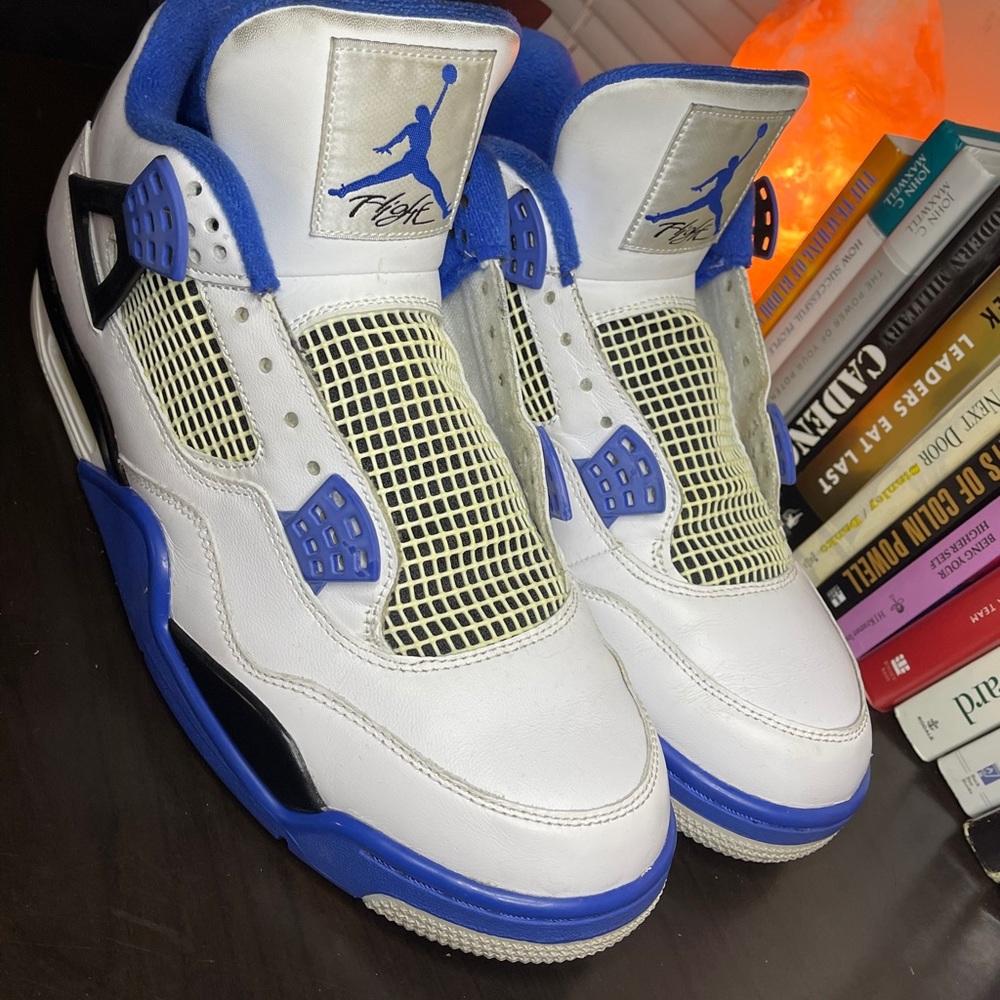 Air Jordan Retro 4 ‘MotorSports’
